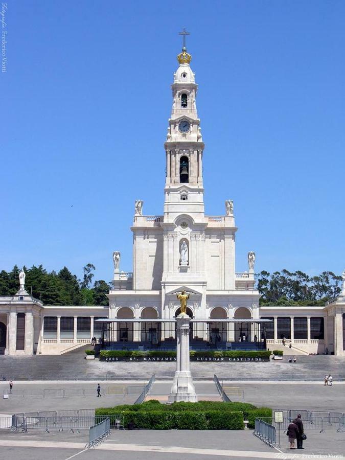 Apartamento 300 Metros Do Santuario De Fatima T4 Exterior photo